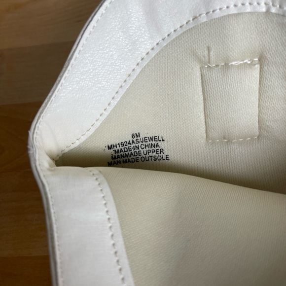 Altar’d State Jewell Heeled Western Boot - Picture 11 of 14